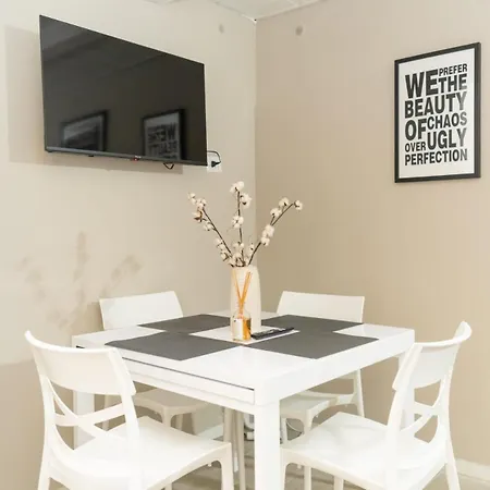 Maca House 2 * Bari